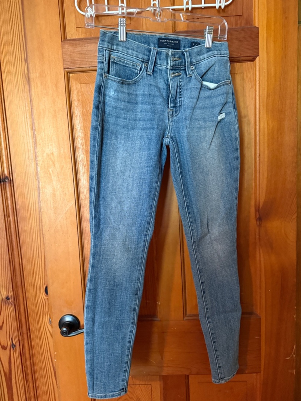 Lucky Brand Women's Faded Blue Skinny Jeans